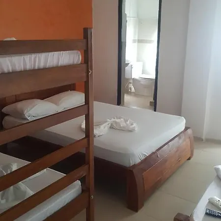Hostal Marbella Tradition *