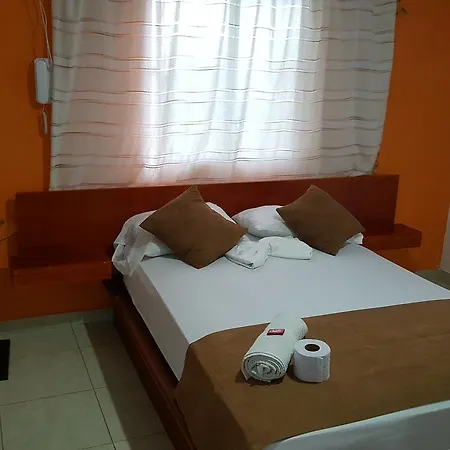 Marbella Tradition Hostal *